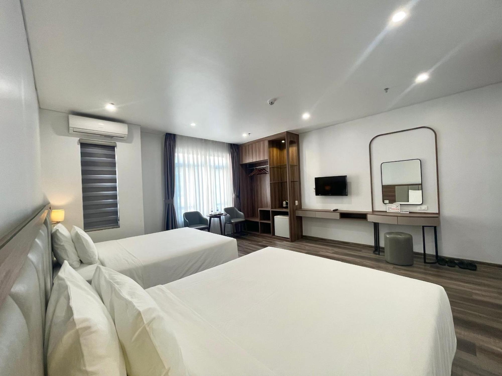 Central Halong Hotel Ha Long Buitenkant foto