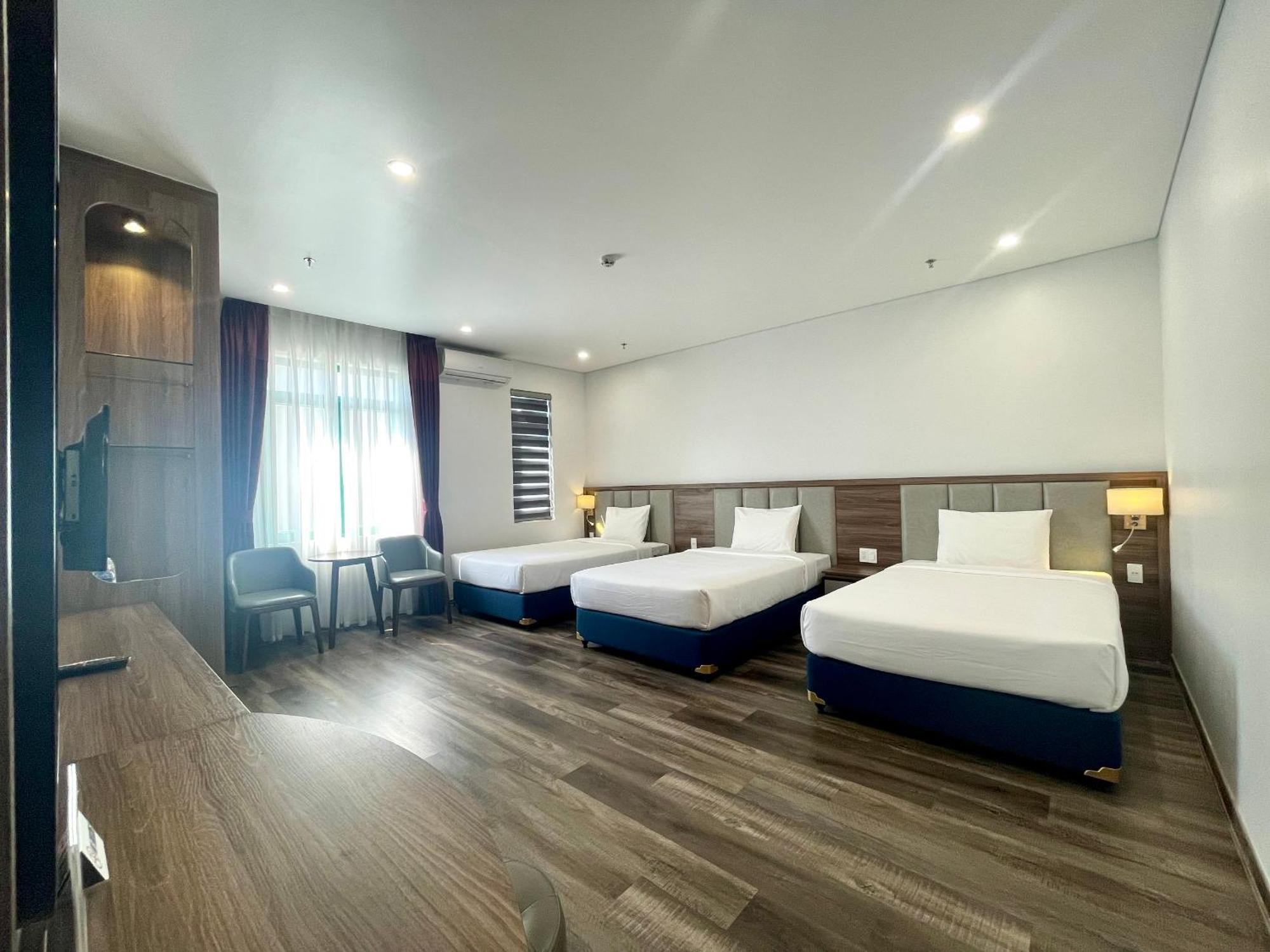 Central Halong Hotel Ha Long Buitenkant foto